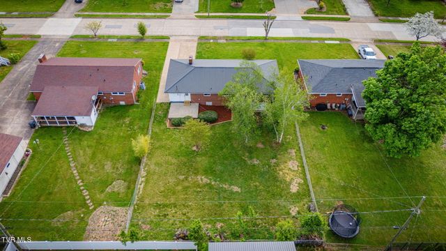 812 Mimosa Drive, Kingsport, TN 37660