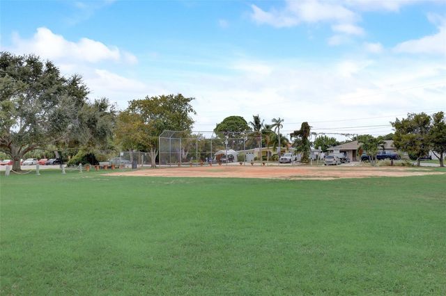 6439 GEORGIA AVENUE, Bradenton, FL 34207