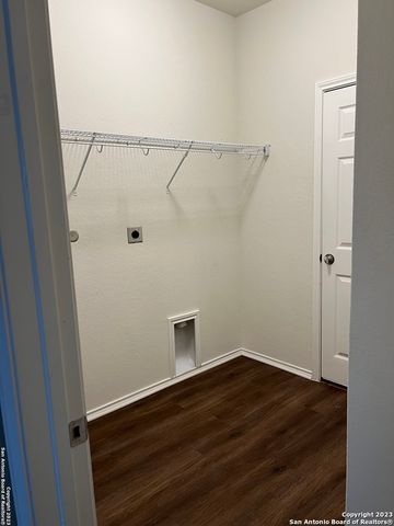 338 pollock, San Antonio, TX 78260