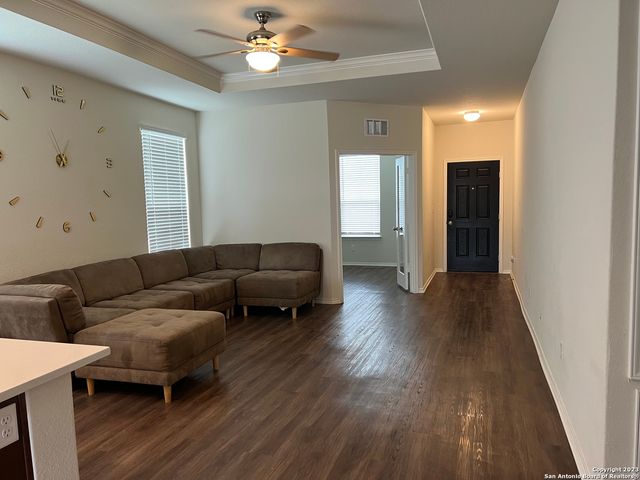 338 pollock, San Antonio, TX 78260