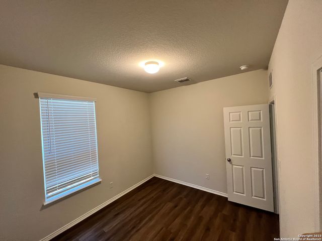 338 pollock, San Antonio, TX 78260