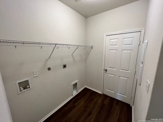 338 pollock, San Antonio, TX 78260