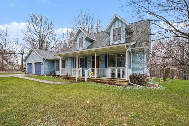 102 Sweetheart Lane, Johnstown Twp, MI 49017