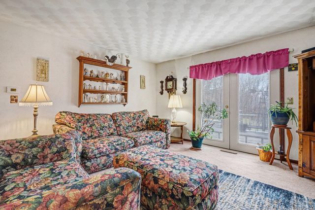 102 Sweetheart Lane, Johnstown Twp, MI 49017