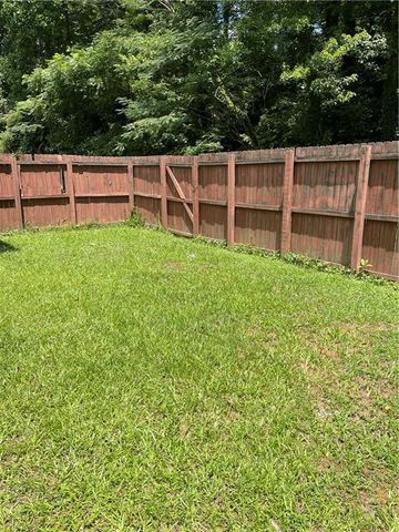 2145 Valley Oaks Drive SE, Smyrna, GA 30080