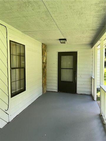 2145 Valley Oaks Drive SE, Smyrna, GA 30080