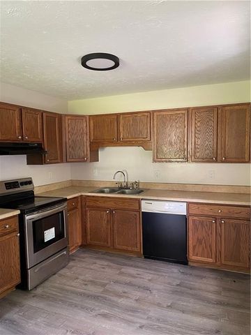 2145 Valley Oaks Drive SE, Smyrna, GA 30080