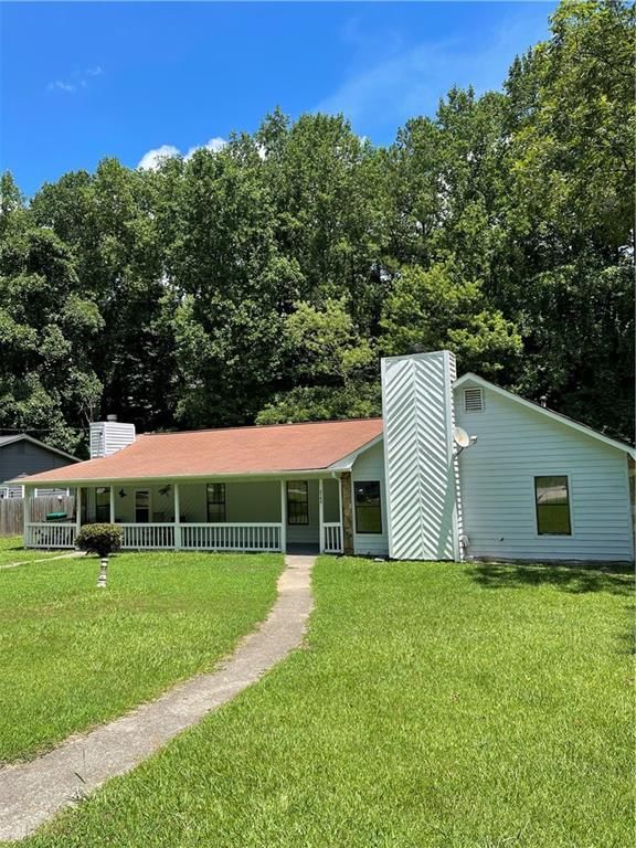 2145 Valley Oaks Drive SE, Smyrna, GA 30080