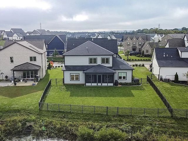 784 Plowson Rd, Mount Juliet, TN 37122