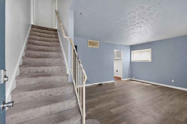 2418 Century Drive, Columbus, OH 43211