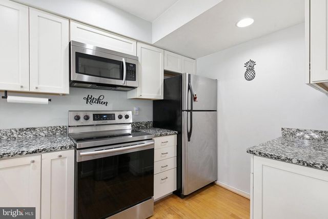 9841 SAILFISH TER, Montgomery Village, MD 20886