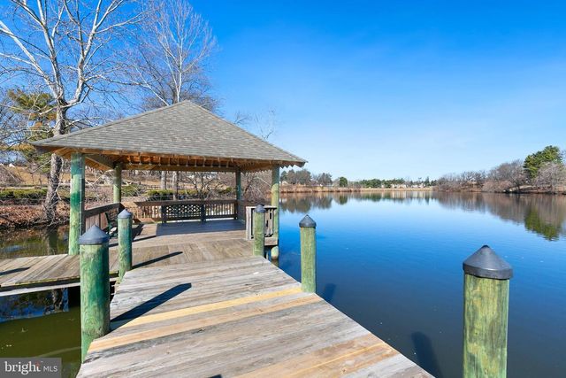 9841 SAILFISH TER, Montgomery Village, MD 20886