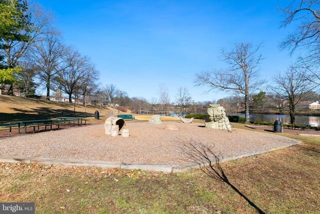 9841 SAILFISH TER, Montgomery Village, MD 20886