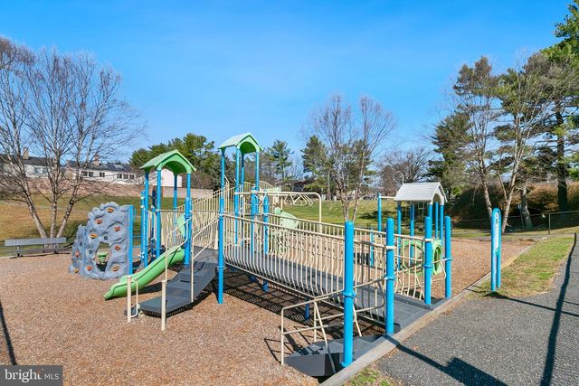 9841 SAILFISH TER, Montgomery Village, MD 20886