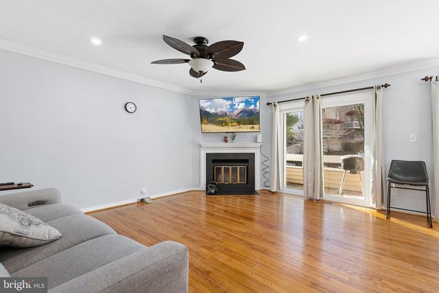 9841 SAILFISH TER, Montgomery Village, MD 20886