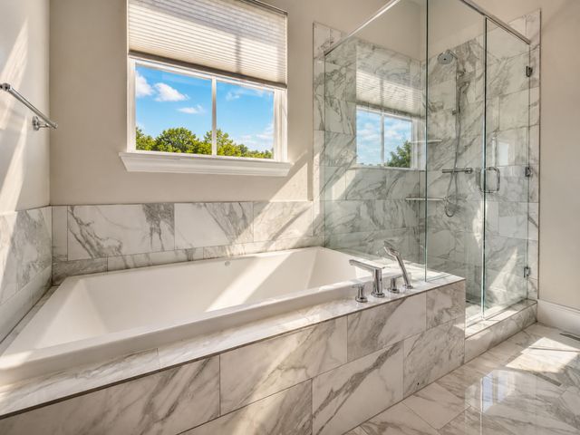 2114 Wenge Lane, Dallas, TX 75219