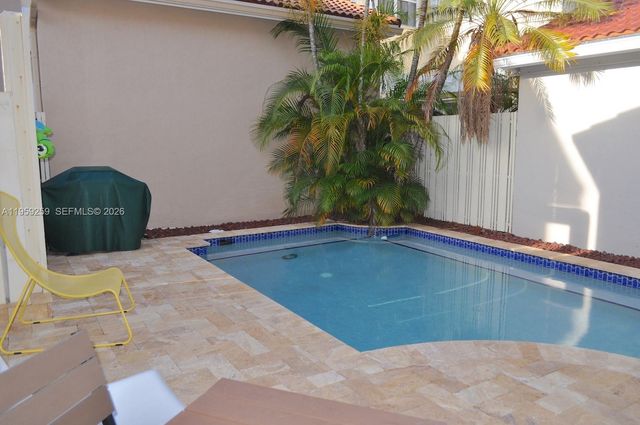 1115 River Birch St, Hollywood, FL 33019