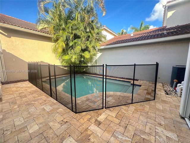 1115 River Birch St, Hollywood, FL 33019