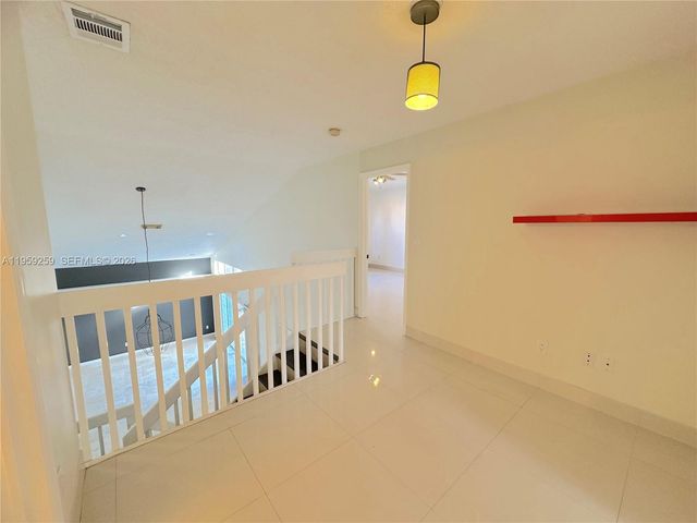 1115 River Birch St, Hollywood, FL 33019