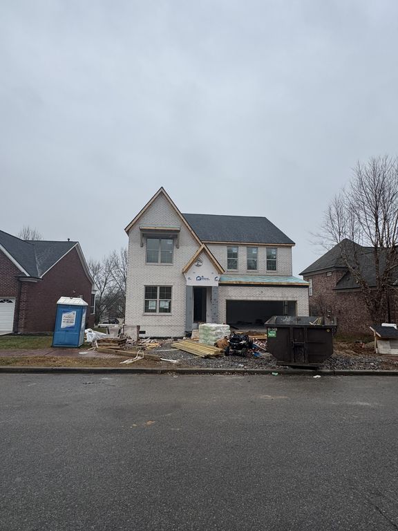 1087 Isaac Franklin Dr, Gallatin, TN 37066