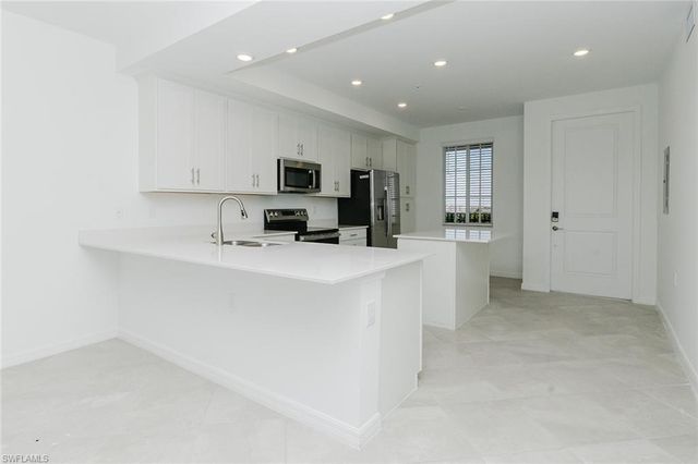 5583 Double Eagle CIR 4135, Ave Maria, FL 34142