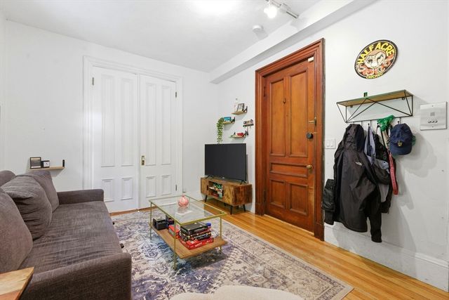 45 Rutland St 3, Boston, MA 02118