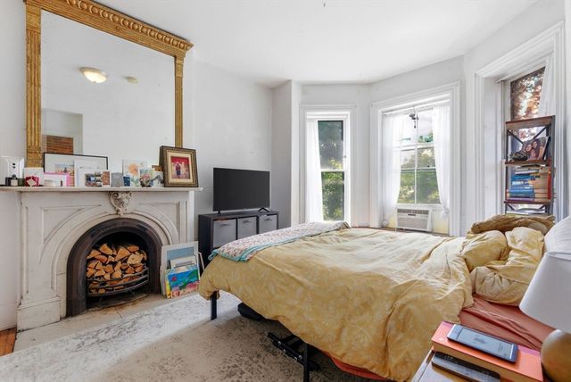 45 Rutland St 3, Boston, MA 02118