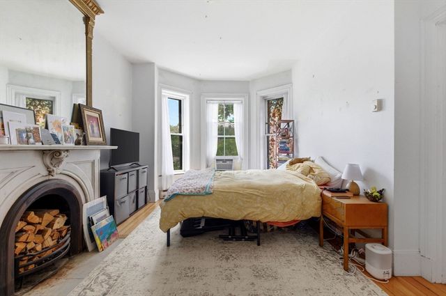 45 Rutland St 3, Boston, MA 02118