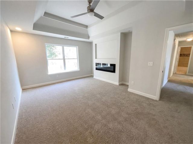 2747 High Tide Drive, Atlanta, GA 30349