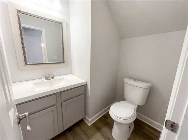 2747 High Tide Drive, Atlanta, GA 30349