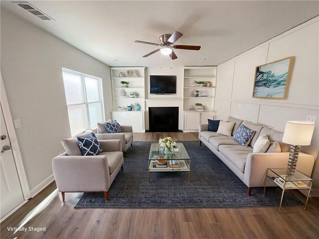 2747 High Tide Drive, Atlanta, GA 30349