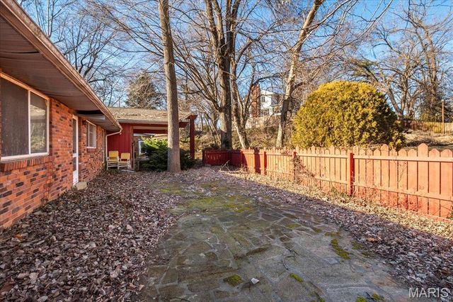 32 Briarcliffe Drive, Collinsville, IL 62234