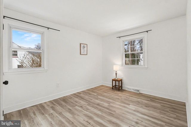 1240 FALLS AVE, Feasterville Trevose, PA 19053