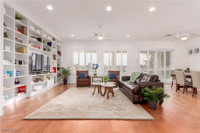 2421 Black River Falls Drive, Henderson, NV 89044