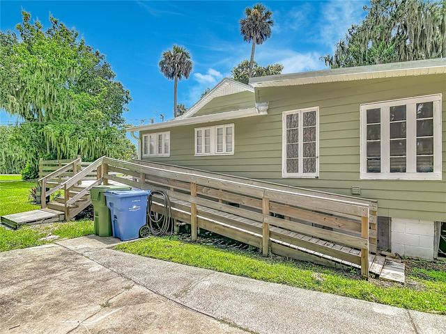 556 STONE ISLAND ROAD, Enterprise, FL 32725