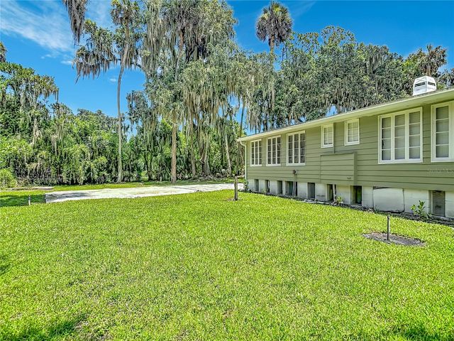 556 STONE ISLAND ROAD, Enterprise, FL 32725
