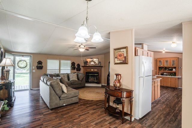 63 Applewood Lane, Chatsworth, GA 30705