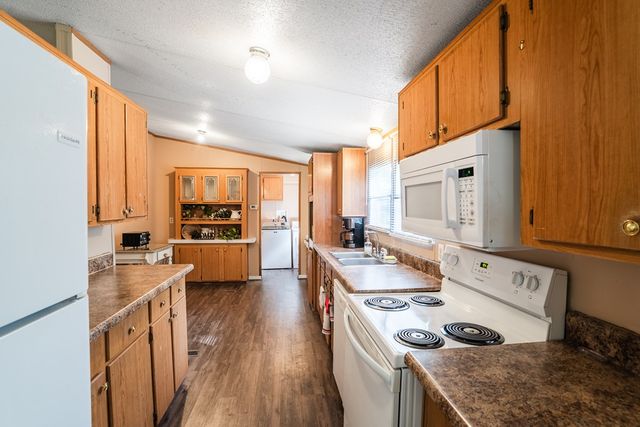 63 Applewood Lane, Chatsworth, GA 30705