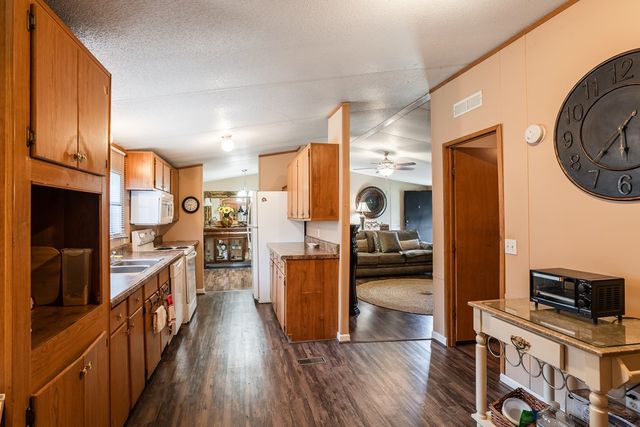 63 Applewood Lane, Chatsworth, GA 30705