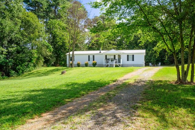 63 Applewood Lane, Chatsworth, GA 30705