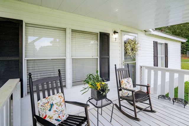 63 Applewood Lane, Chatsworth, GA 30705