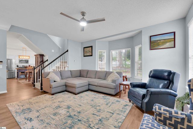 111 Golden Crest Court, Mauldin, SC 29662