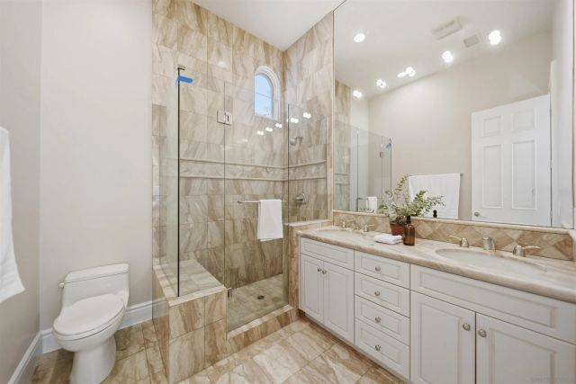13278 Caminito Mendiola, San Diego, CA 92130
