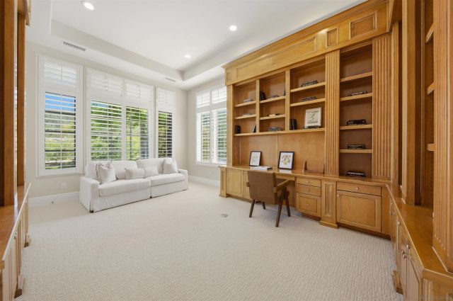 13278 Caminito Mendiola, San Diego, CA 92130
