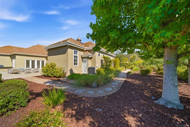 13278 Caminito Mendiola, San Diego, CA 92130