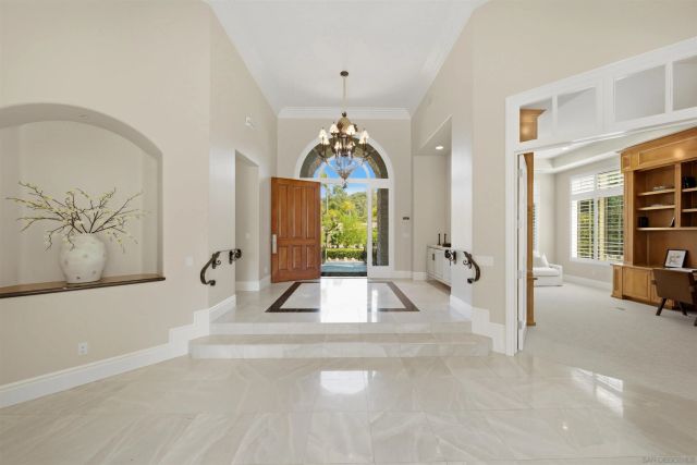 13278 Caminito Mendiola, San Diego, CA 92130