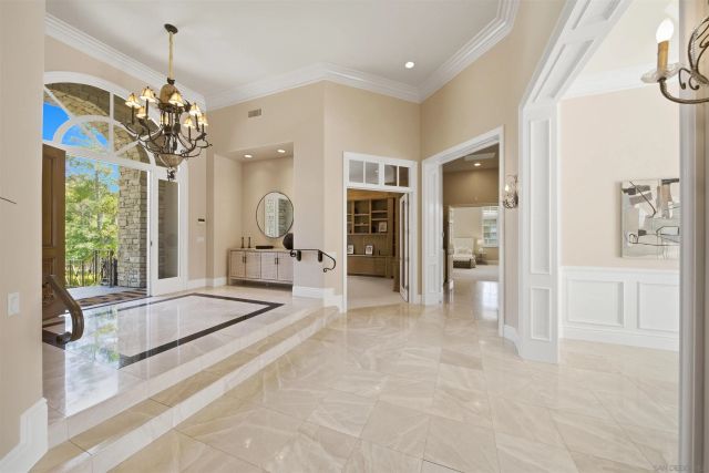 13278 Caminito Mendiola, San Diego, CA 92130