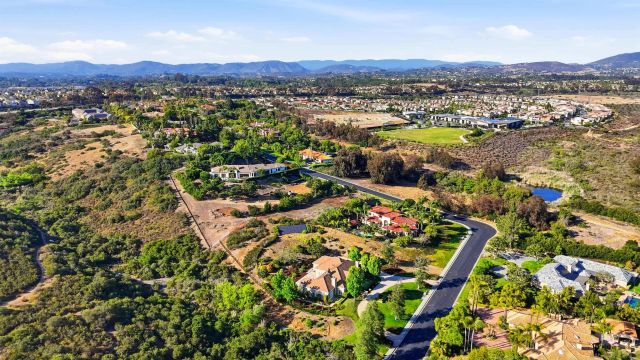 13278 Caminito Mendiola, San Diego, CA 92130