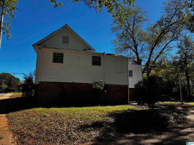 244 FAIRFAX AVENUE, Bessemer, AL 35020