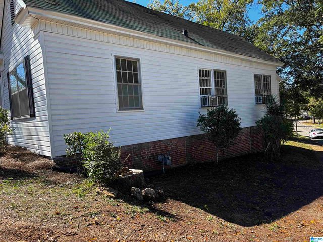 244 FAIRFAX AVENUE, Bessemer, AL 35020